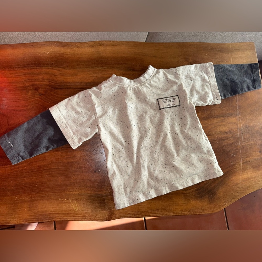 Zara Kids Speckled Cream‎ and Black Long Sleeve Tee
